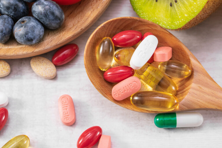 Multivitamin Supplements